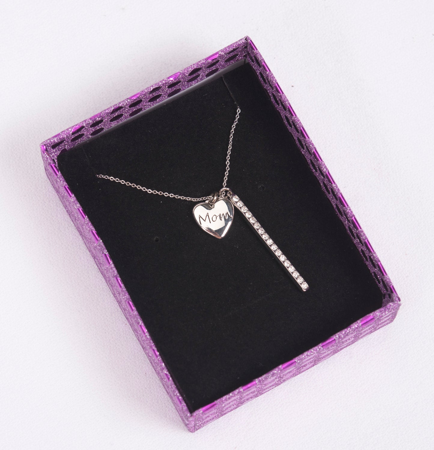 Mom Heart Bar Necklace - Shop ZoomBee - The One-Stop Holiday Shop